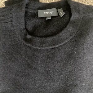 Theory Black Cashmere Sweater Size Medium - EUC